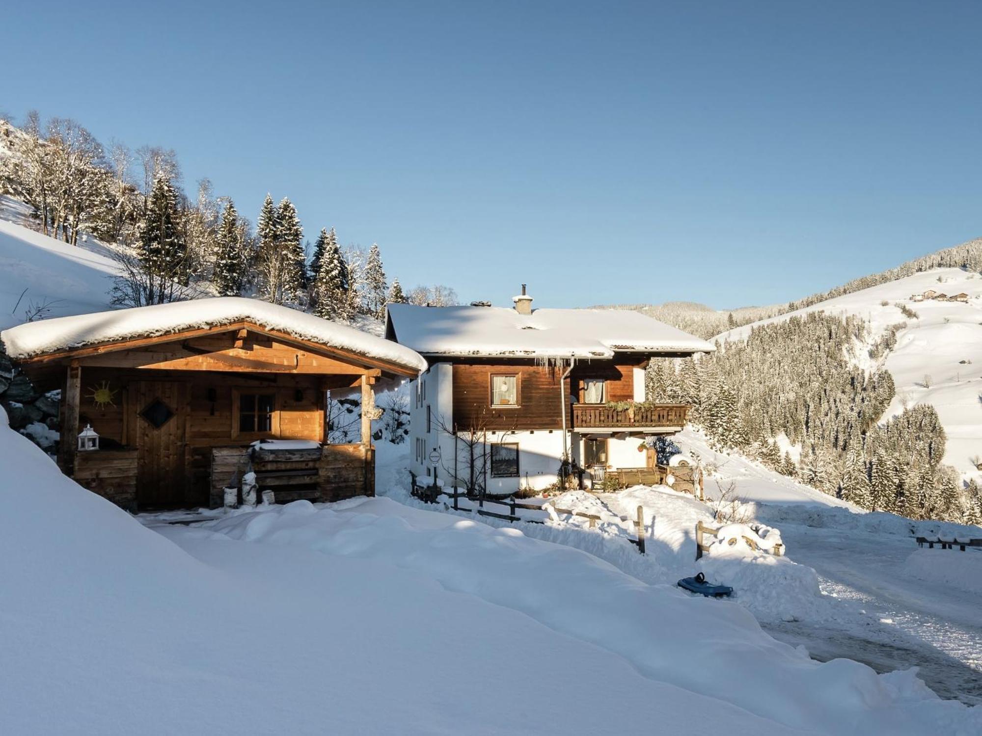 Cozy Apartment in Sankt Johann im Pongau near Ski Area Wagrain Bagian luar foto