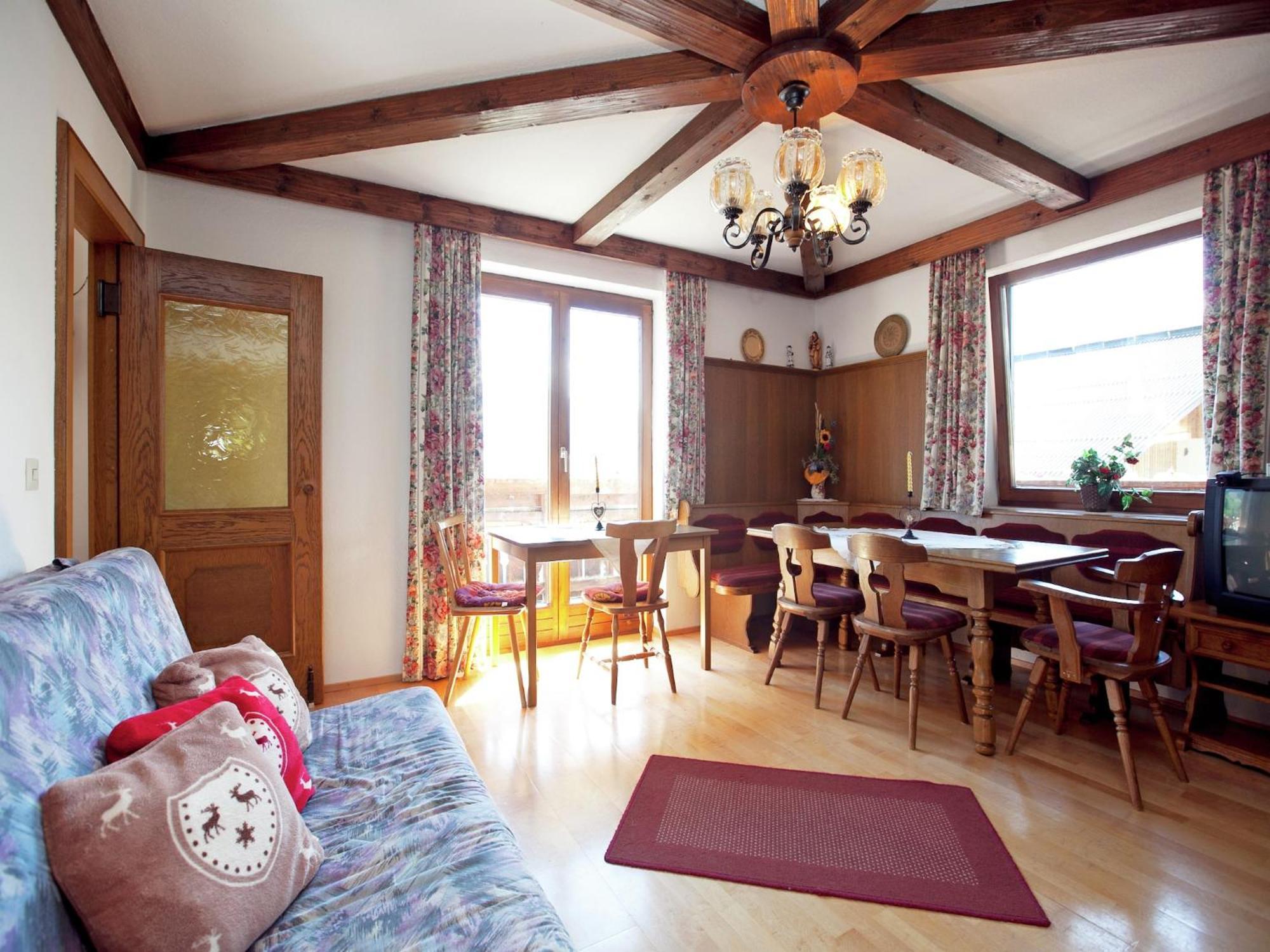 Cozy Apartment in Sankt Johann im Pongau near Ski Area Wagrain Bagian luar foto