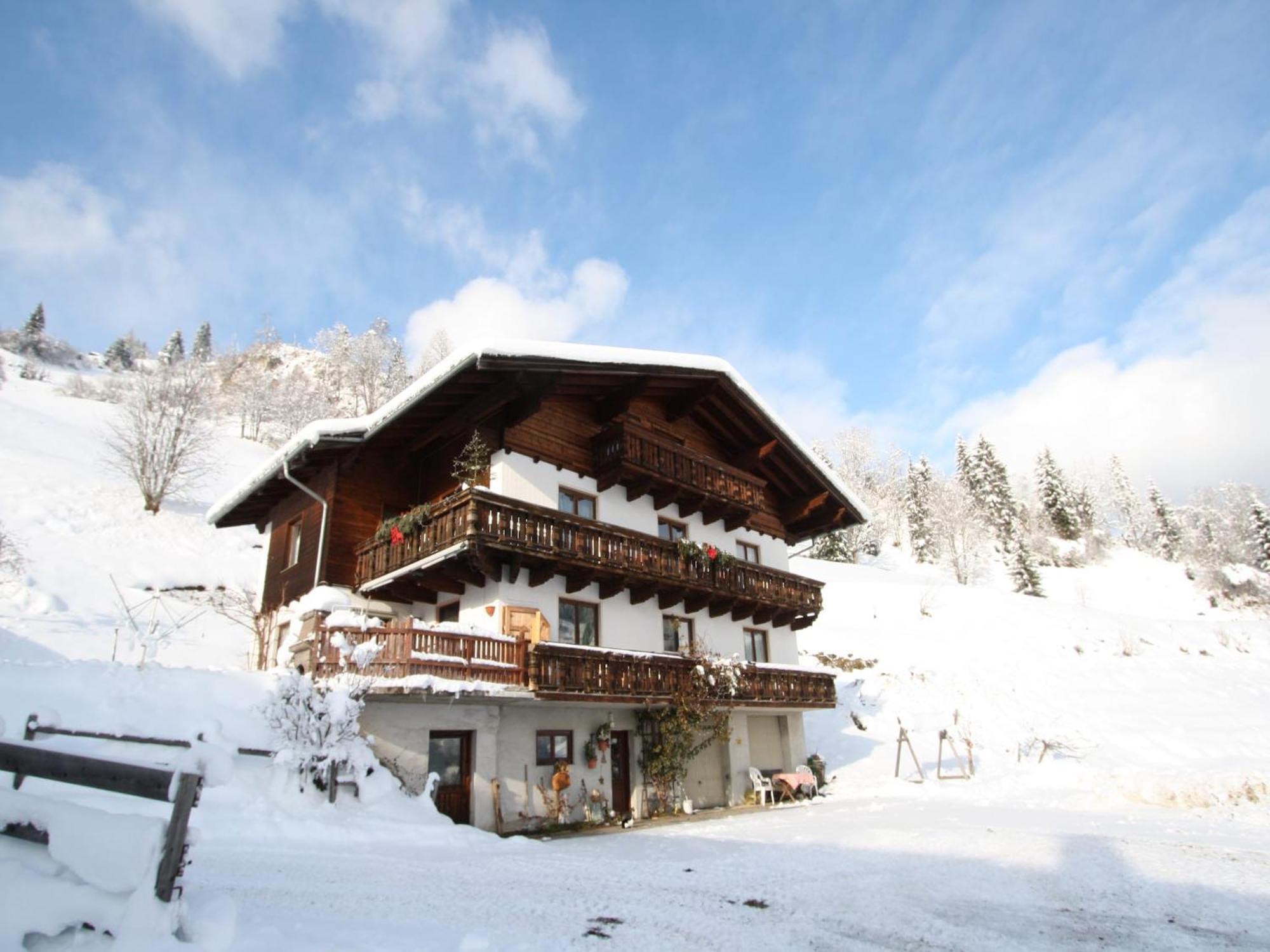 Cozy Apartment in Sankt Johann im Pongau near Ski Area Wagrain Bagian luar foto